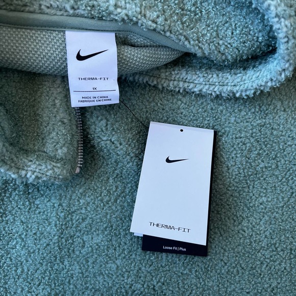 Nike Therma-FIT Pullover Activewear Sweatshirt NEW Size 1X - Picture 3 of 9